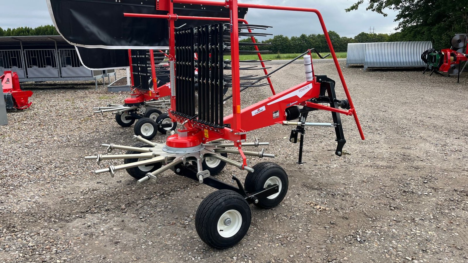 Schwader типа Maschio Ponente 450 Twin, Gebrauchtmaschine в Skive (Фотография 3)