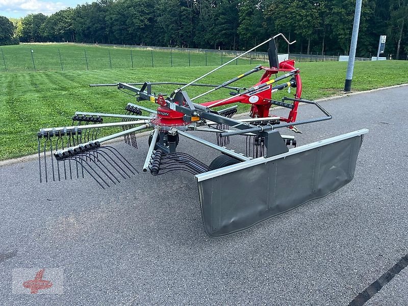 Schwader tipa Massey Ferguson MF RK 361 DN / Fella JURAS 351 DN, Vorführmaschine u Oederan (Slika 1)