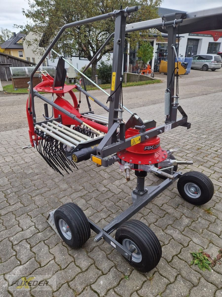 Schwader des Typs Massey Ferguson RK 341 DN2025, Neumaschine in Pattigham (Bild 2)