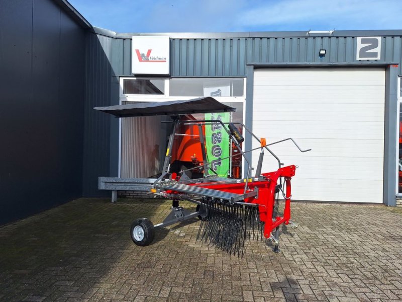 Schwader типа Massey Ferguson RK 421-DN, Neumaschine в MARIENHEEM (Фотография 1)