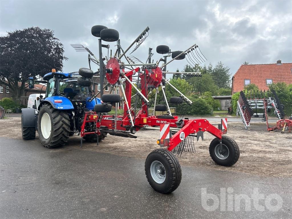 Schwader del tipo Massey Ferguson RK 802 TRC-Pro, Gebrauchtmaschine In Düsseldorf (Immagine 2)