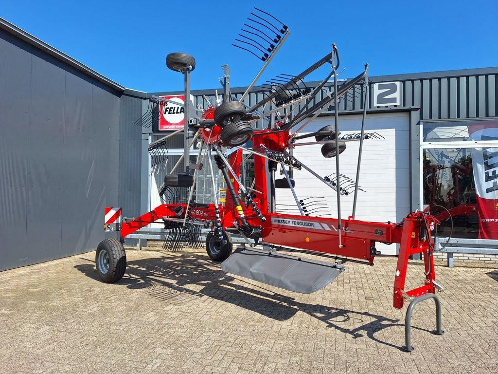 Schwader του τύπου Massey Ferguson RK 802 TRC, Neumaschine σε MARIENHEEM (Φωτογραφία 1)