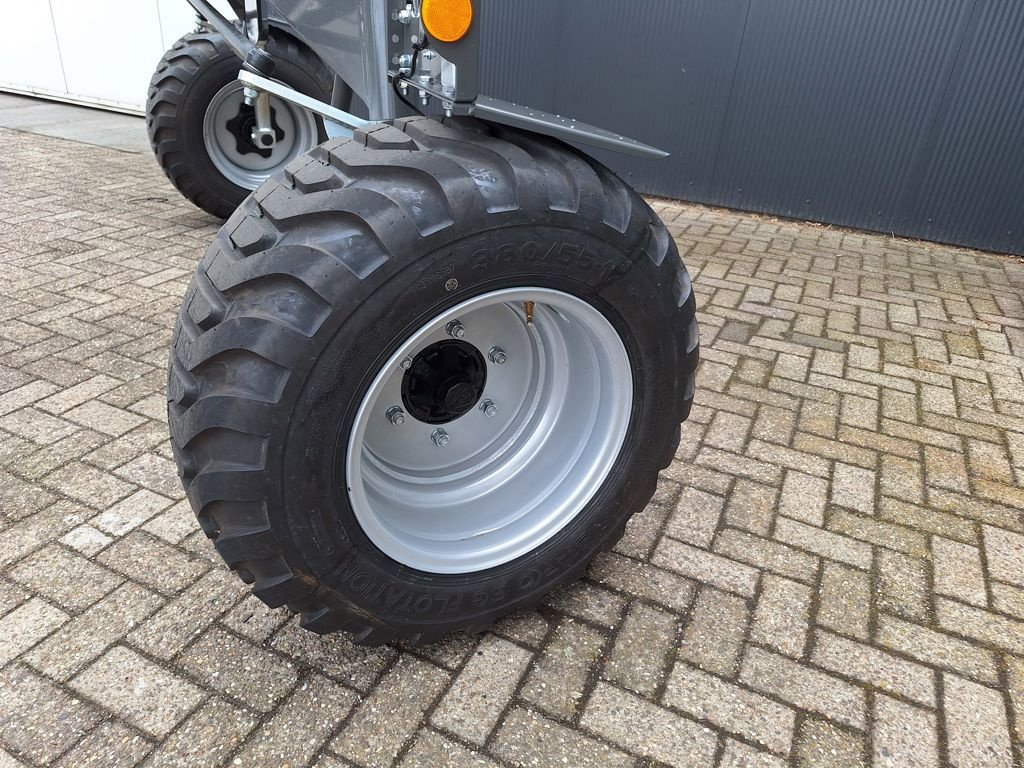 Schwader του τύπου Massey Ferguson RK 922 TRC-Gen2, Neumaschine σε MARIENHEEM (Φωτογραφία 8)