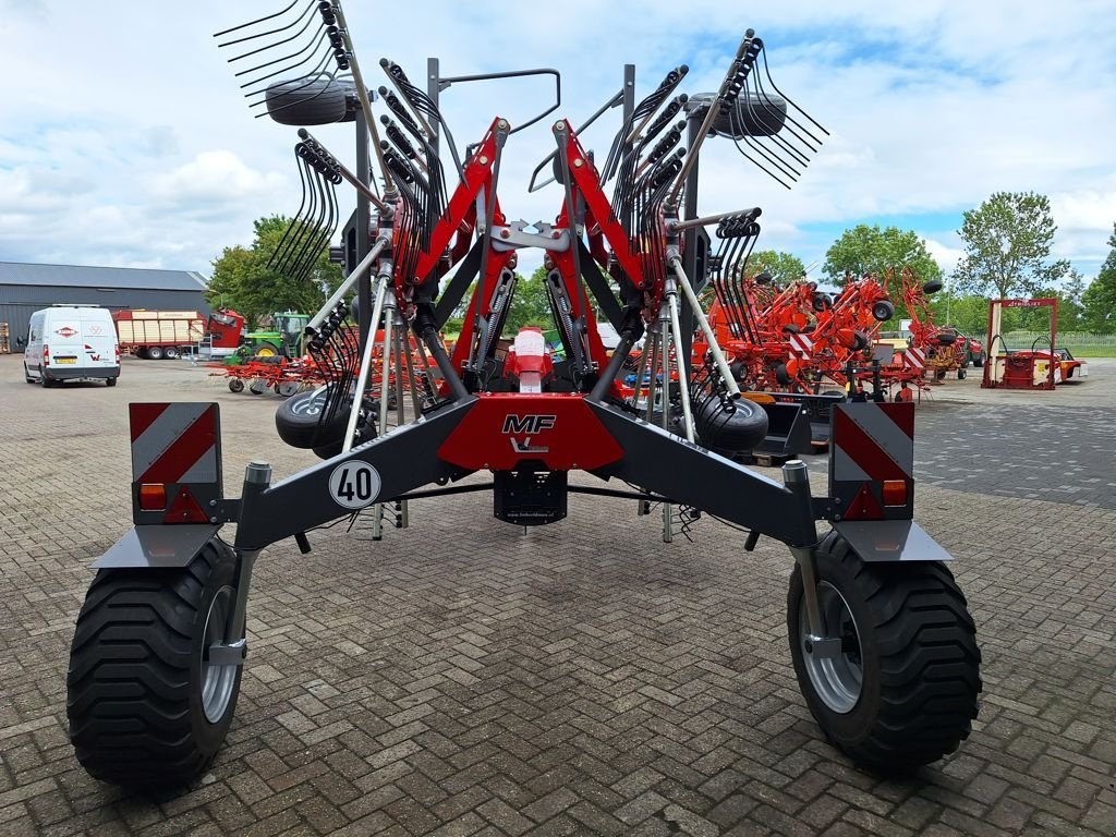 Schwader του τύπου Massey Ferguson RK 922 TRC-Gen2, Neumaschine σε MARIENHEEM (Φωτογραφία 9)