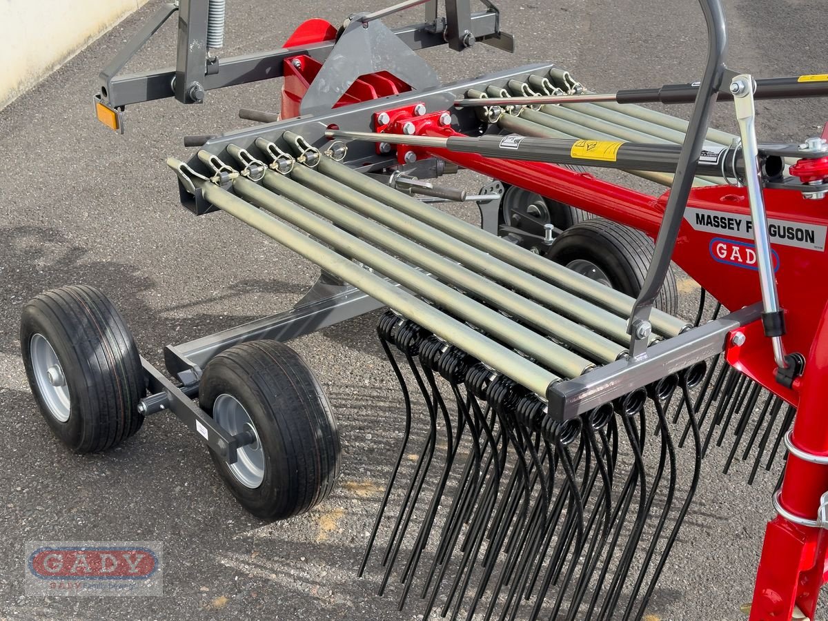 Schwader des Typs Massey Ferguson RK381DN SCHWADER, Neumaschine in Lebring (Bild 13)