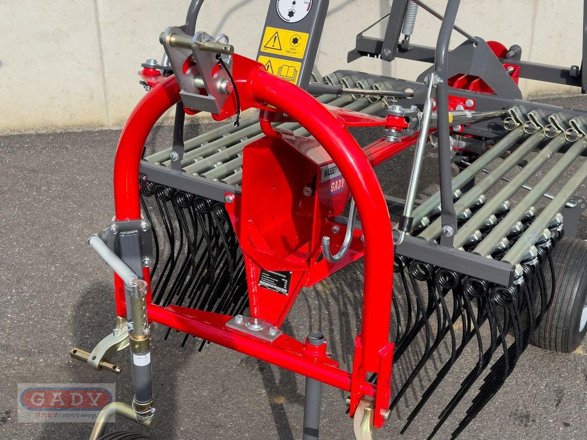 Schwader des Typs Massey Ferguson RK381DN SCHWADER, Neumaschine in Lebring (Bild 14)