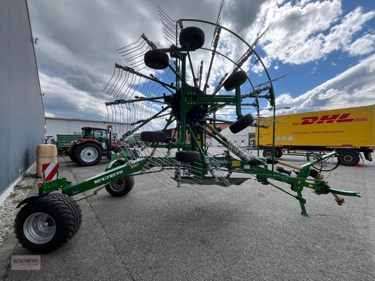 Schwader του τύπου McHale Mittelschwader R68-78, Vorführmaschine σε Tuntenhausen (Φωτογραφία 7)