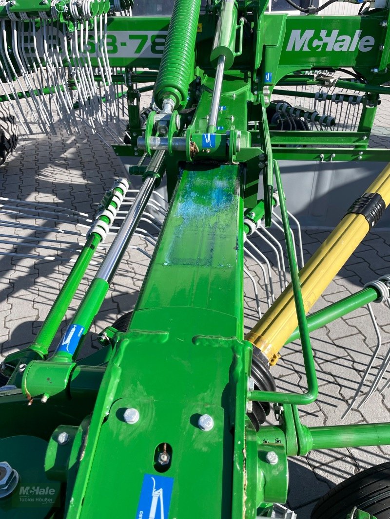 Schwader des Typs McHale R6878, Neumaschine in Borgholzhausen (Bild 28)