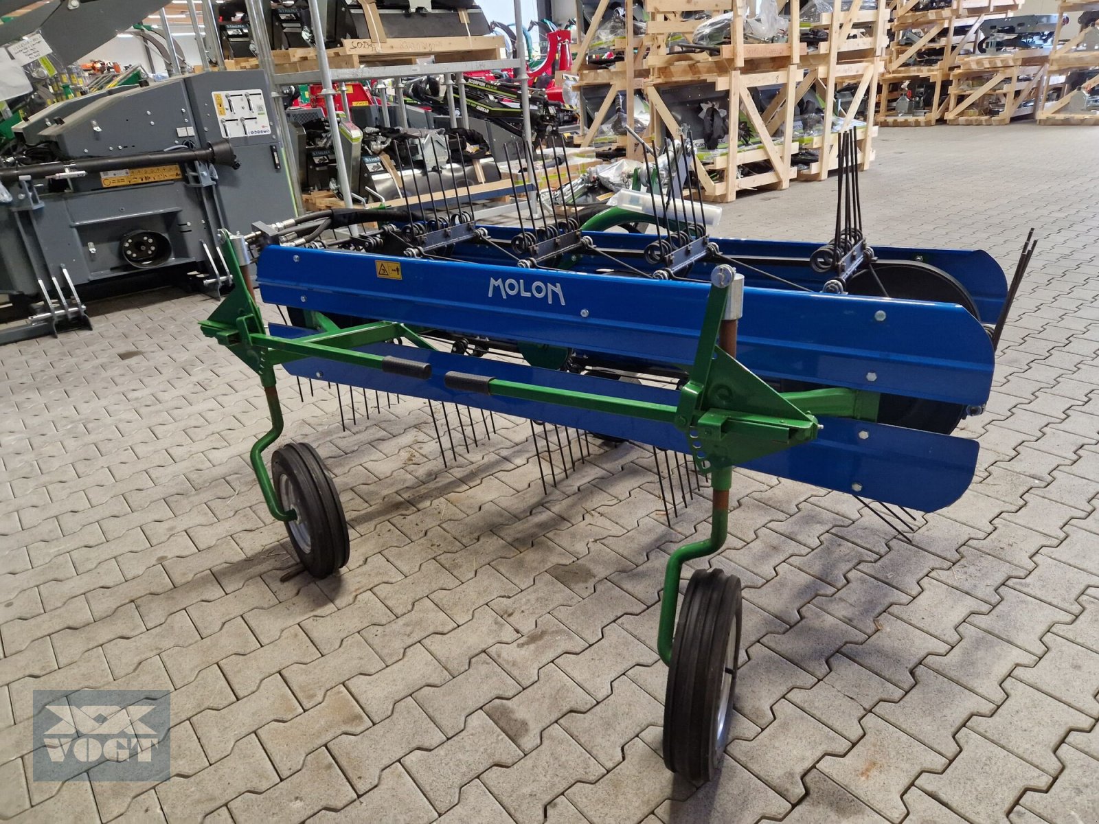 Schwader tipa MDB BR180 Bandrechen für Mähraupe /Mulchraupe /Funkraupe-Vorführgerät., Gebrauchtmaschine u Schmallenberg (Slika 4)