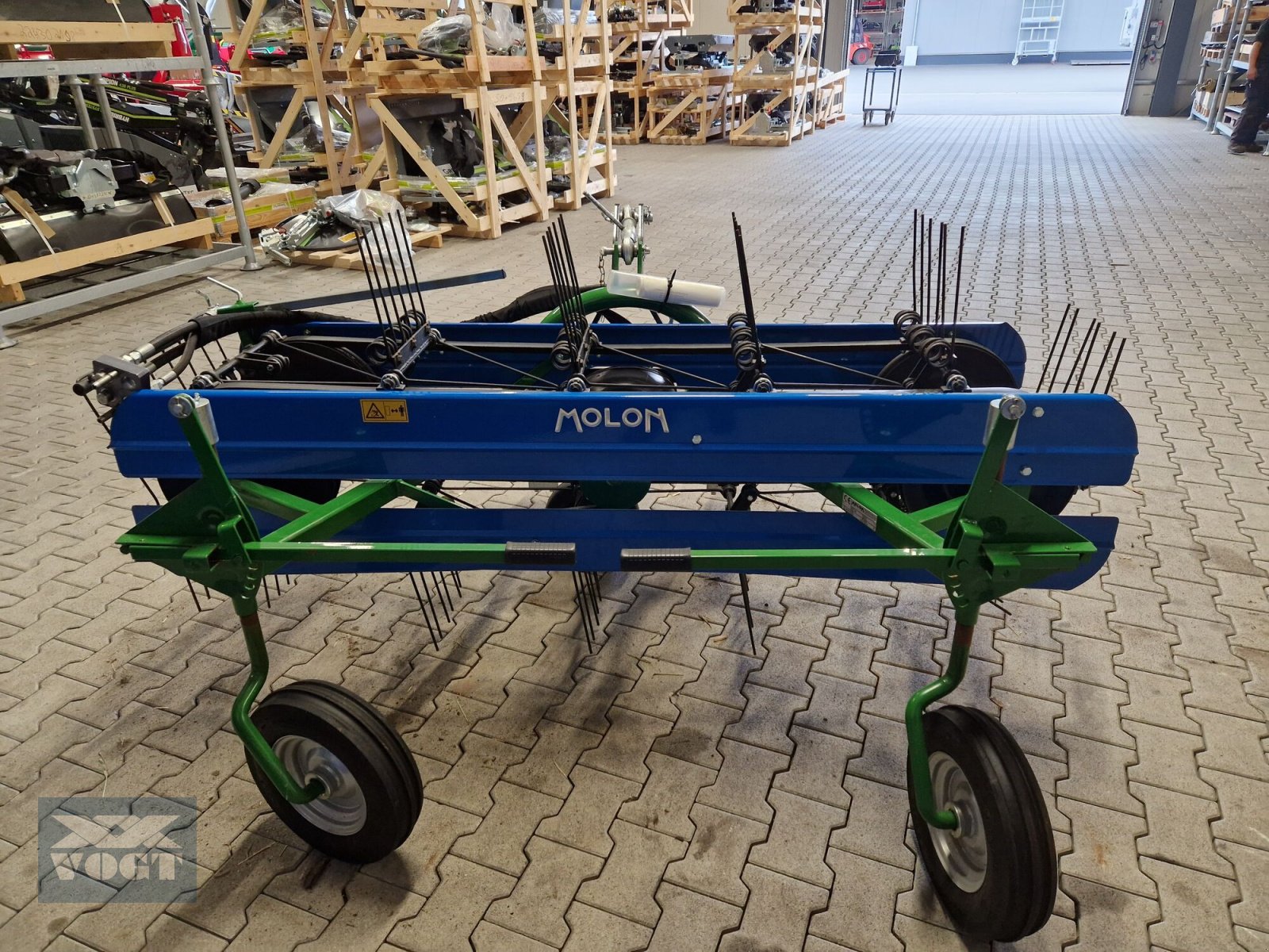 Schwader tipa MDB BR180 Bandrechen für Mähraupe /Mulchraupe /Funkraupe-Vorführgerät., Gebrauchtmaschine u Schmallenberg (Slika 5)