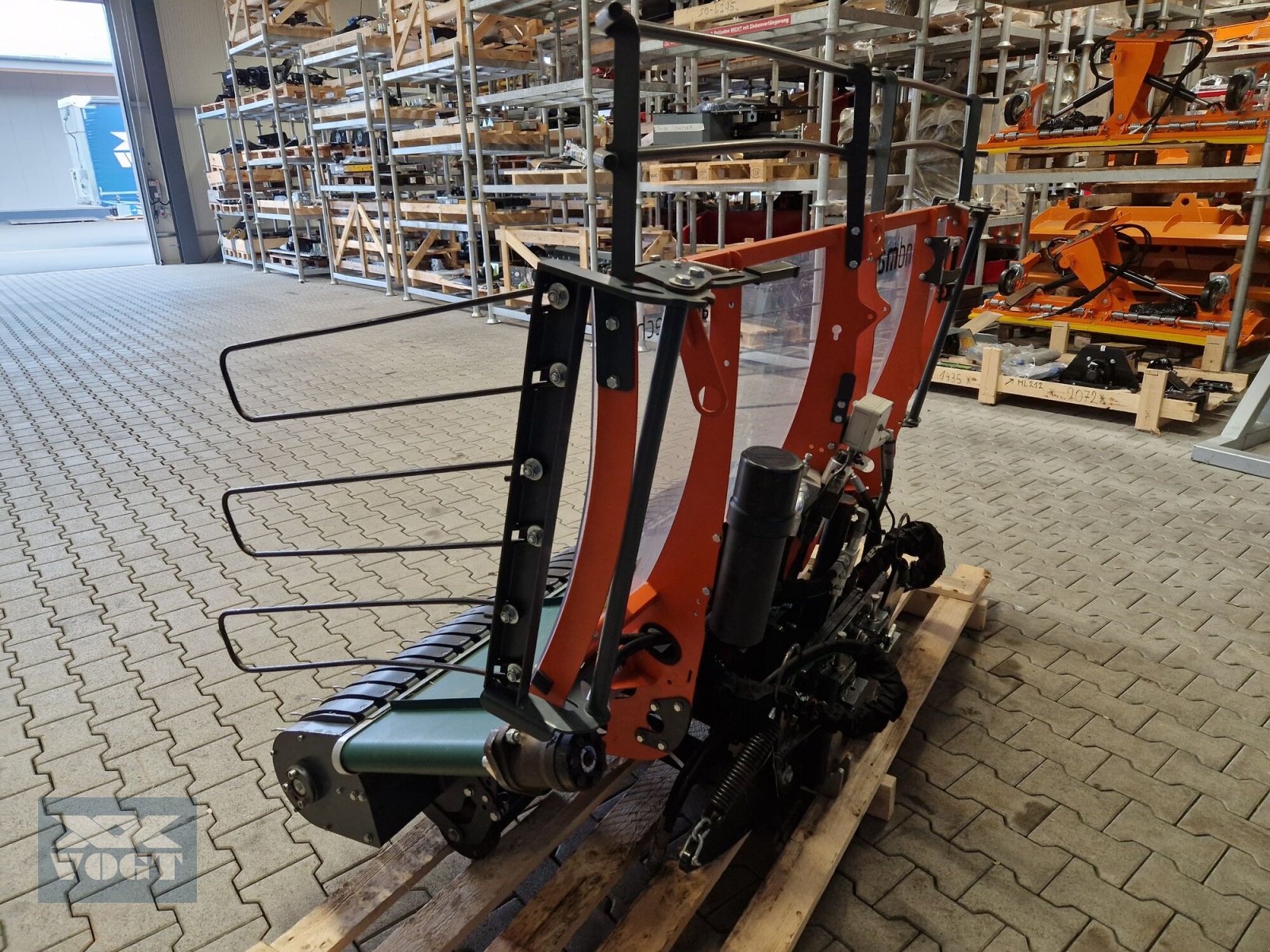 Schwader Türe ait MDB SM 175 Pick-Up-Schwader für Mähraupe /Funkraupe-Vorführgerät-, Gebrauchtmaschine içinde Schmallenberg (resim 9)