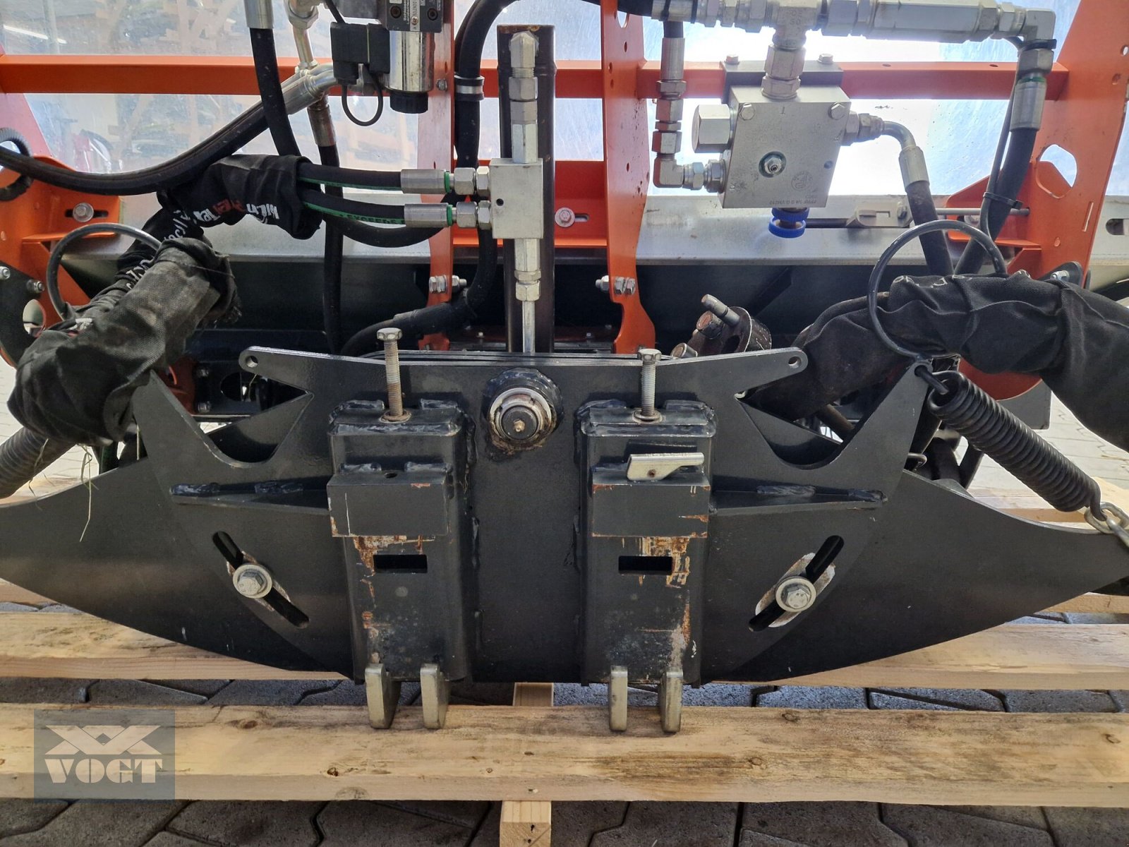 Schwader Türe ait MDB SM 175 Pick-Up-Schwader für Mähraupe /Funkraupe-Vorführgerät-, Gebrauchtmaschine içinde Schmallenberg (resim 13)