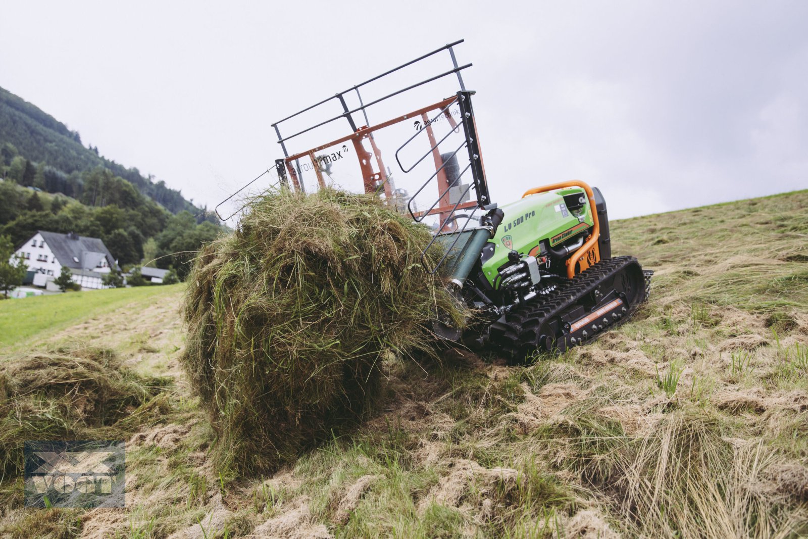 Schwader Türe ait MDB SM 175 Pick-Up-Schwader für Mähraupe /Funkraupe-Vorführgerät-, Gebrauchtmaschine içinde Schmallenberg (resim 20)