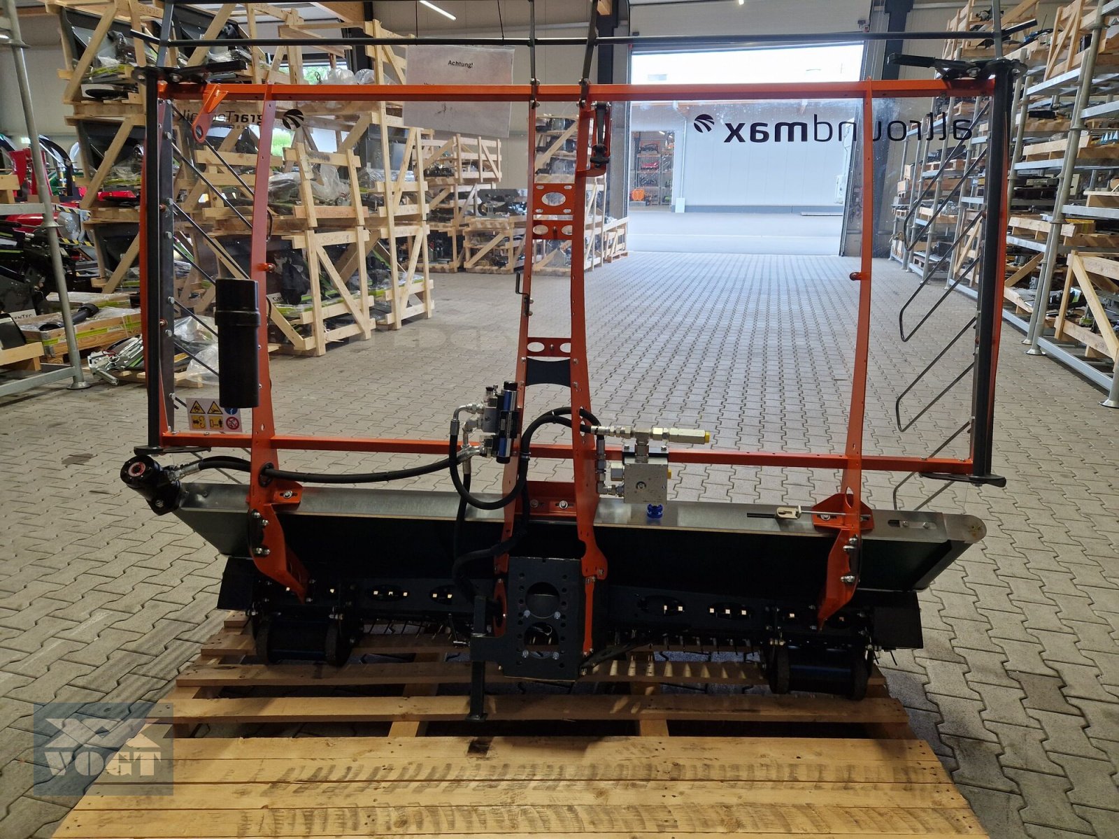 Schwader του τύπου MDB SM 215 Pick-Up-Schwader für Mähraupe /Mulchraupe /Funkraupe-, Neumaschine σε Schmallenberg (Φωτογραφία 9)