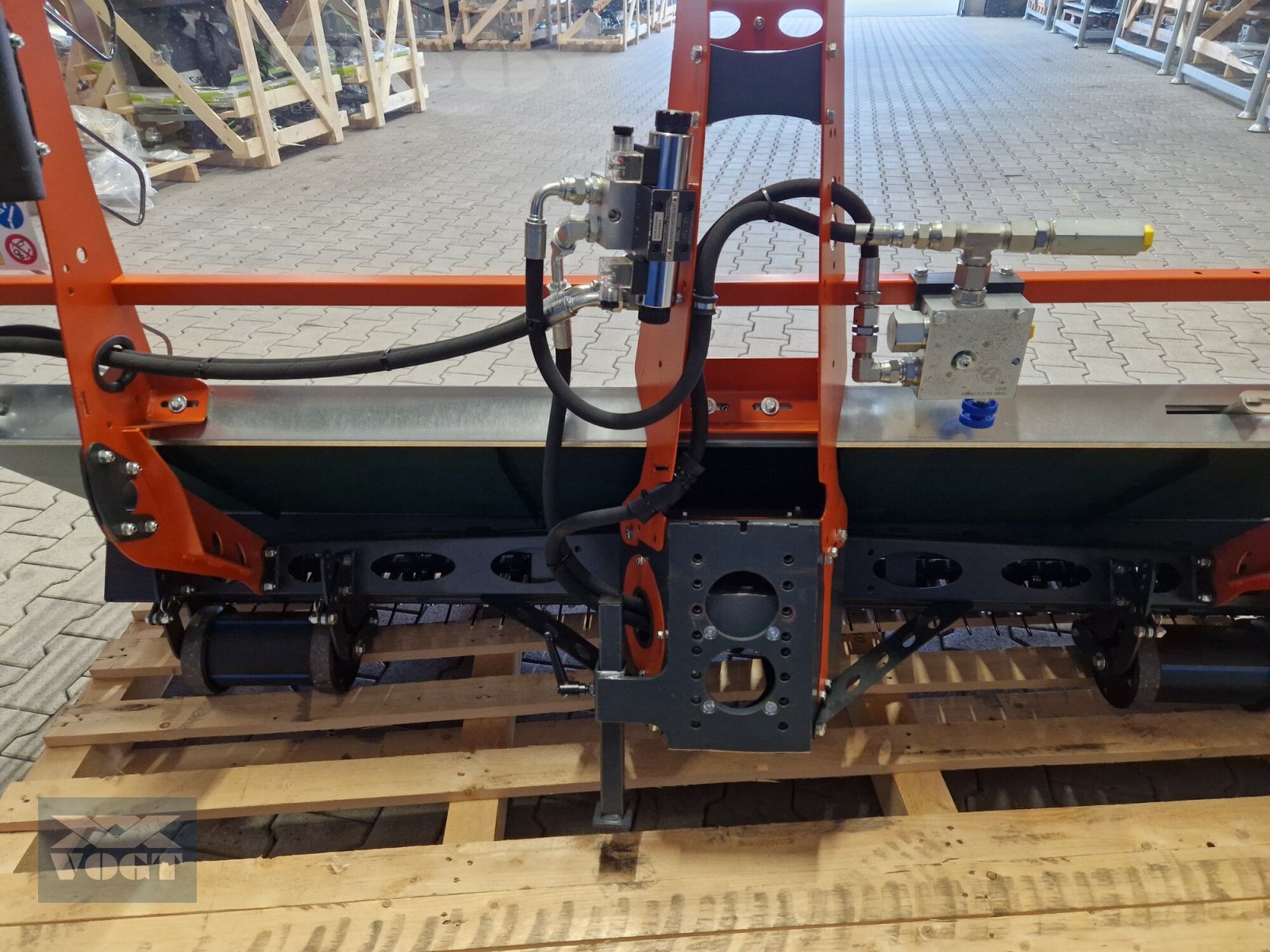 Schwader του τύπου MDB SM 215 Pick-Up-Schwader für Mähraupe /Mulchraupe /Funkraupe-, Neumaschine σε Schmallenberg (Φωτογραφία 10)