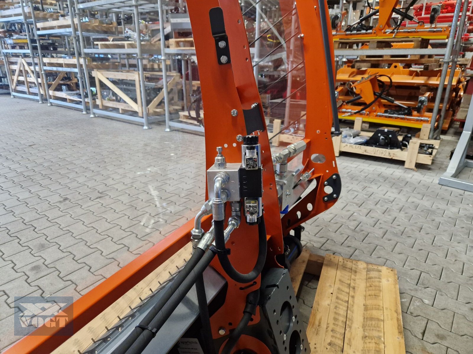 Schwader του τύπου MDB SM 215 Pick-Up-Schwader für Mähraupe /Mulchraupe /Funkraupe-, Neumaschine σε Schmallenberg (Φωτογραφία 15)