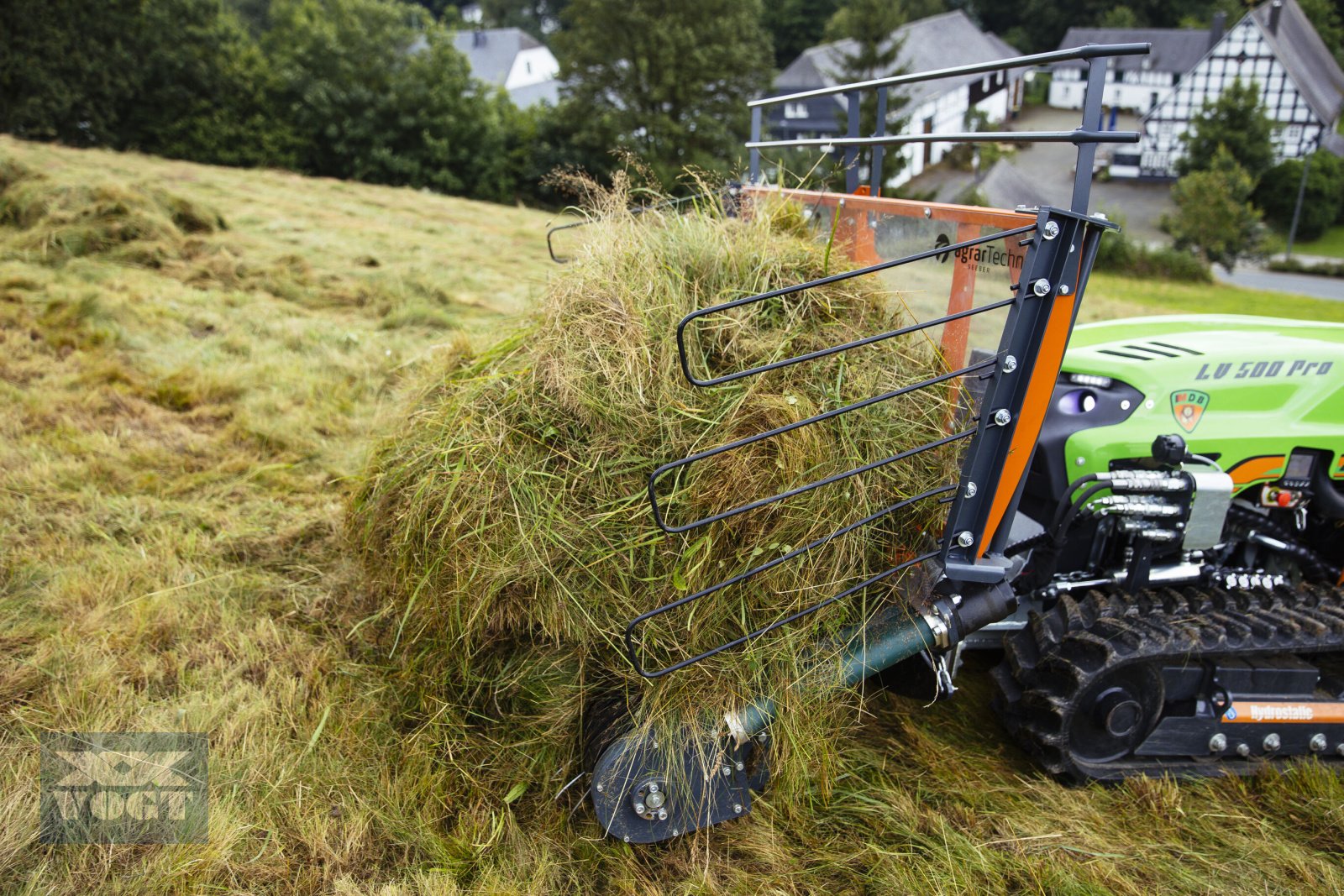 Schwader του τύπου MDB SM 215 Pick-Up-Schwader für Mähraupe /Mulchraupe /Funkraupe-, Neumaschine σε Schmallenberg (Φωτογραφία 18)