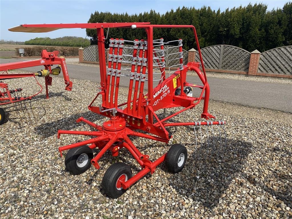 Schwader des Typs Minos Agri 370-9, Gebrauchtmaschine in Skive (Bild 2)