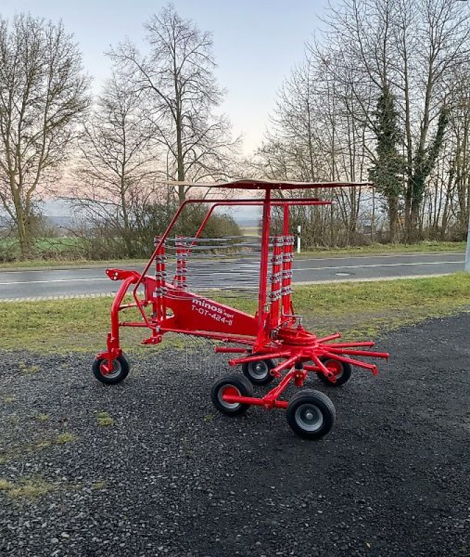 Schwader of the type Minos Agri Schwader T-OT 424-11 **NEU**, Neumaschine in Münstermaifeld (Picture 9)