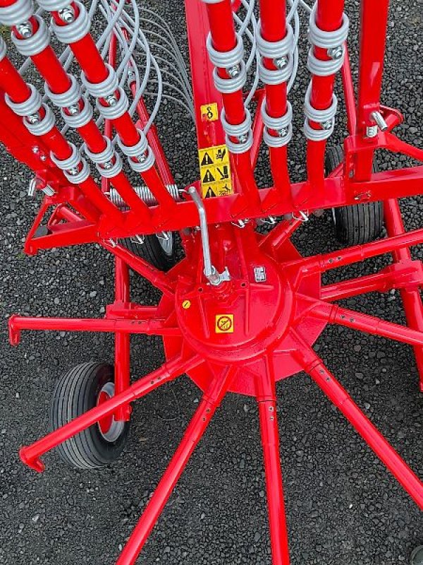 Schwader of the type Minos Agri Schwader T-OT 424-11 **NEU**, Neumaschine in Münstermaifeld (Picture 18)