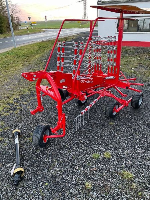 Schwader of the type Minos Agri Schwader T-OT 424-11 **NEU**, Neumaschine in Münstermaifeld (Picture 5)