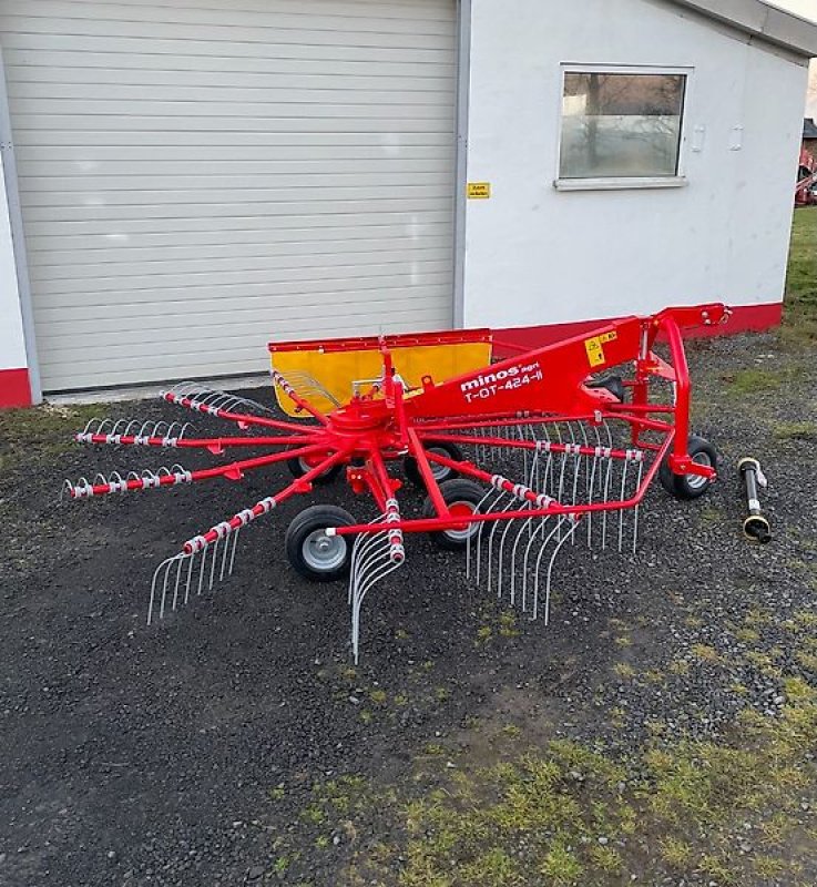 Schwader of the type Minos Agri Schwader T-OT 424-11 **NEU**, Neumaschine in Münstermaifeld (Picture 13)