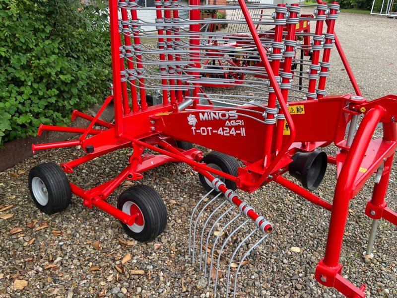 Schwader des Typs Minos Agri T-424, Gebrauchtmaschine in Skive (Bild 1)