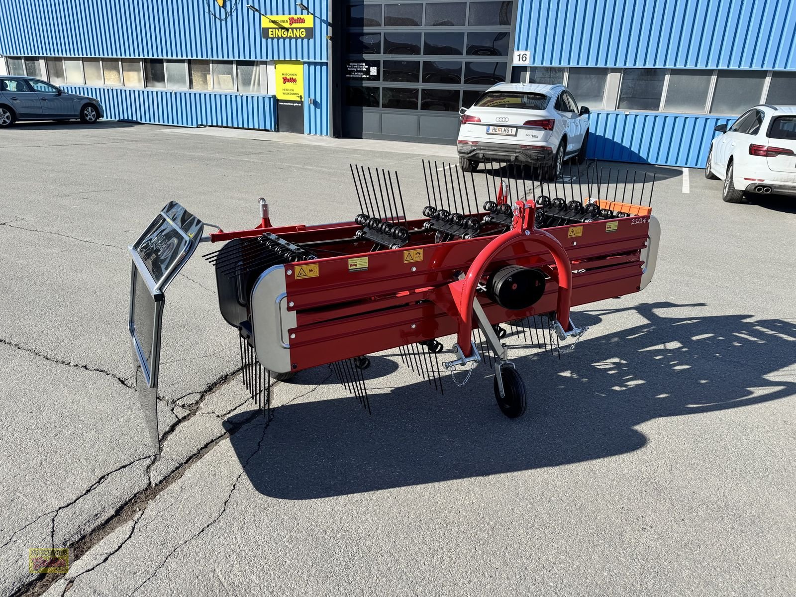 Schwader of the type Molon 210-4 Bandrechen zu Aebi/Carraro/Reform, Neumaschine in Kötschach (Picture 10)