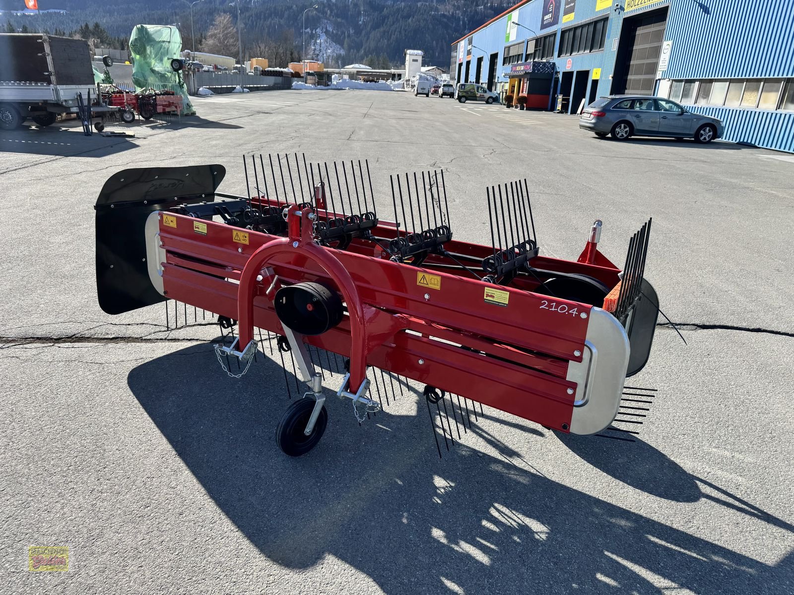 Schwader of the type Molon 210-4 Bandrechen zu Aebi/Carraro/Reform, Neumaschine in Kötschach (Picture 8)