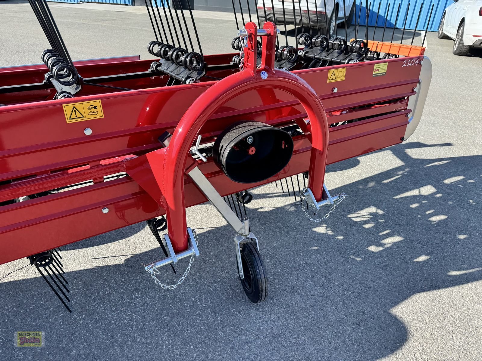 Schwader of the type Molon 210-4 Bandrechen zu Aebi/Carraro/Reform, Neumaschine in Kötschach (Picture 11)