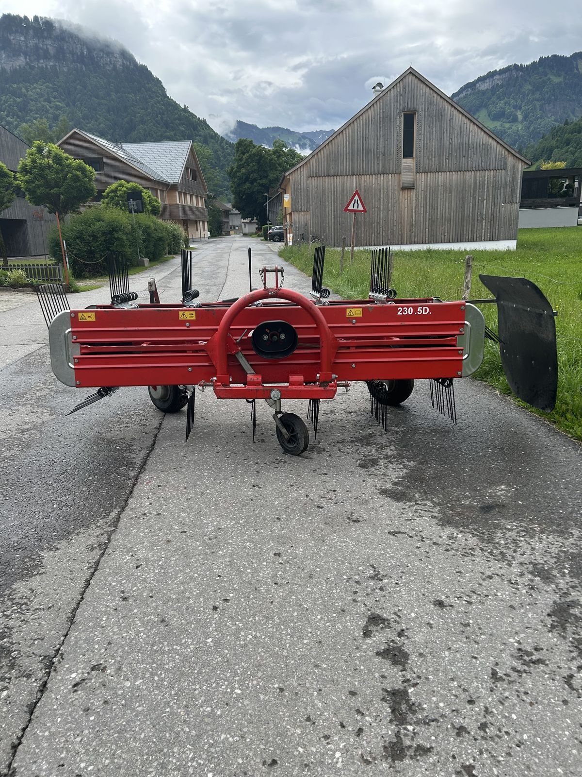 Schwader des Typs Molon 230/5 Aebi, Gebrauchtmaschine in Bezau (Bild 5)