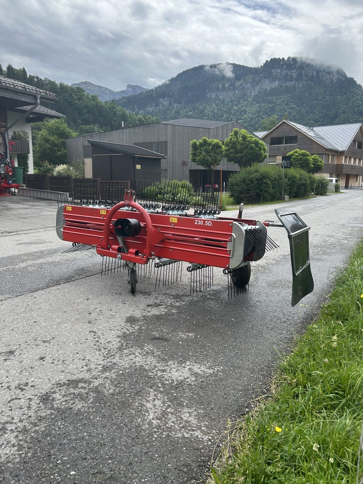 Schwader des Typs Molon 230/5 Aebi, Gebrauchtmaschine in Bezau (Bild 10)