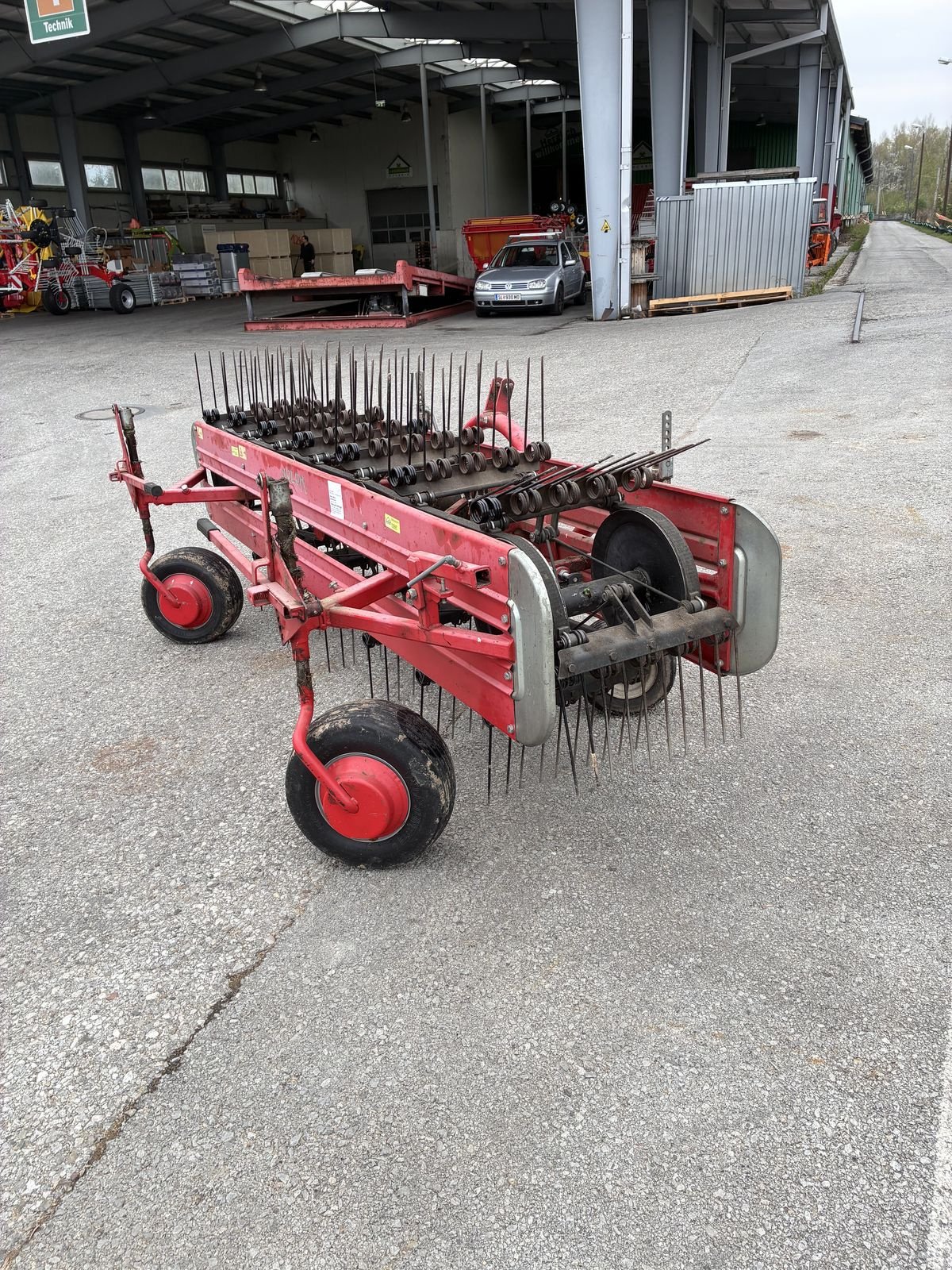 Schwader van het type Molon 260.5, Gebrauchtmaschine in Bergheim (Foto 1)