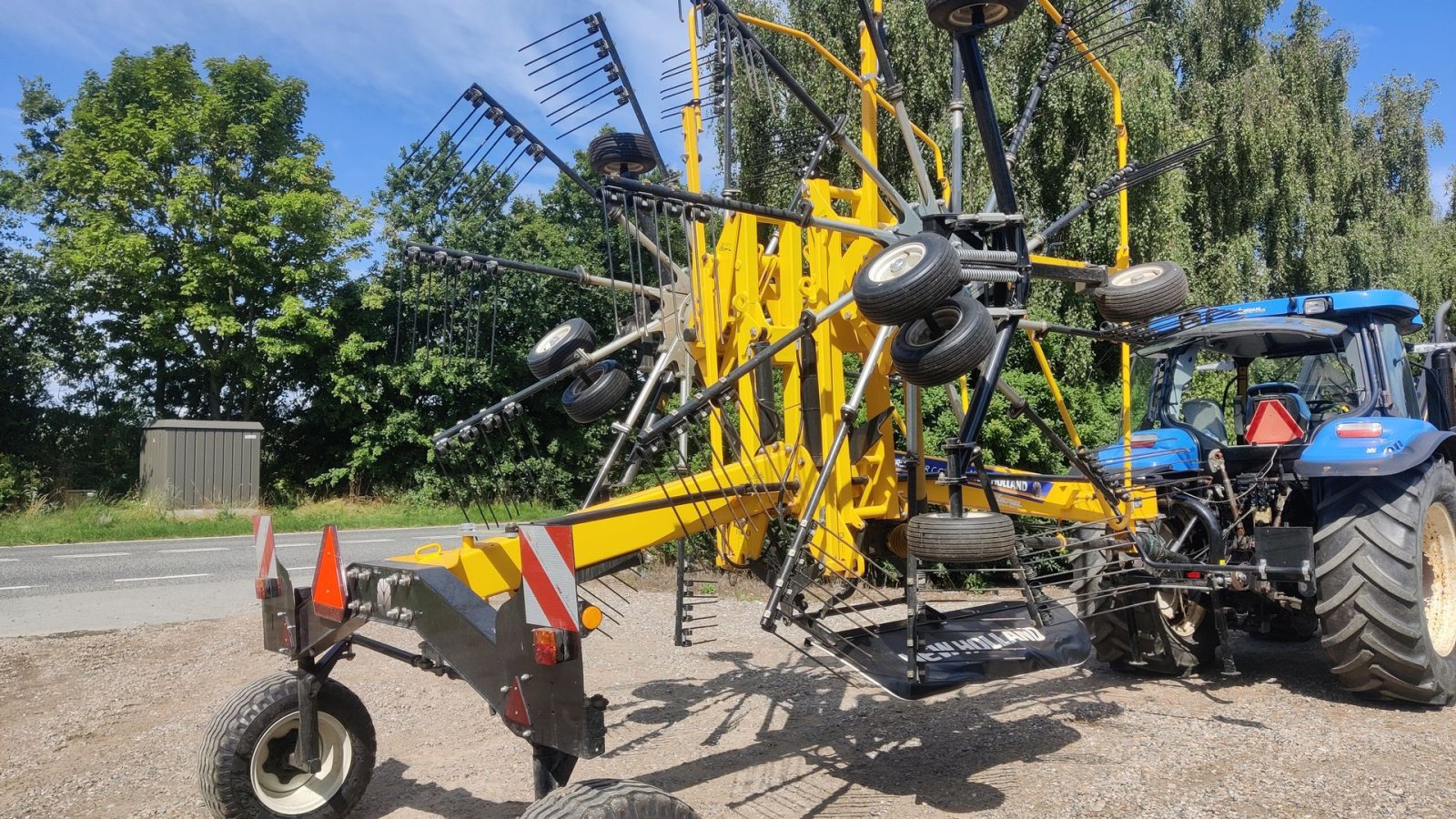 Schwader des Typs New Holland PROROTOR C820 2 rotors, Gebrauchtmaschine in Skive (Bild 2)