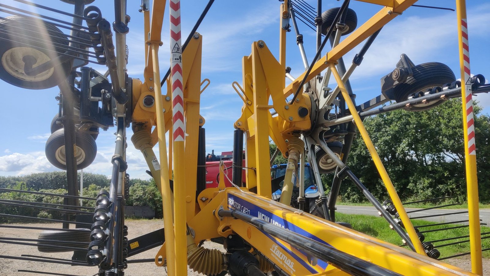 Schwader des Typs New Holland PROROTOR C820 2 rotors, Gebrauchtmaschine in Skive (Bild 5)