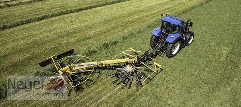 Schwader of the type New Holland Prorotor L 640 T, Neumaschine in Bad Waldsee Mennisweiler (Picture 4)