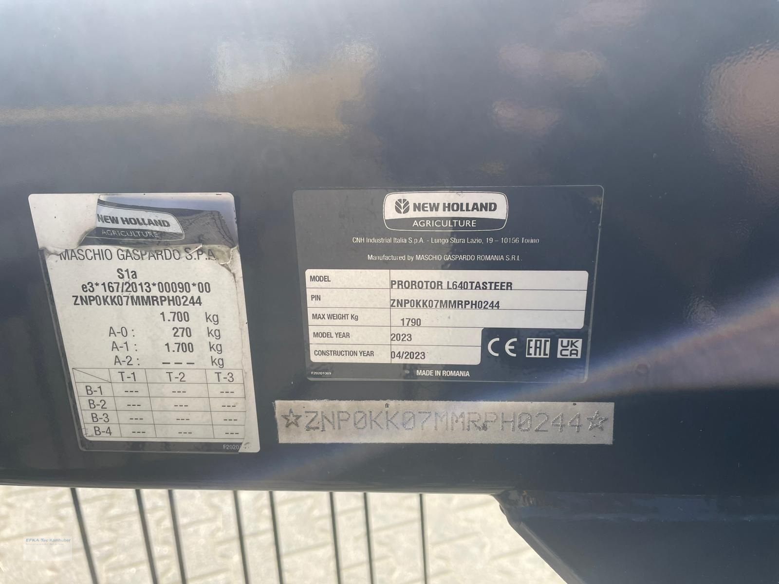 Schwader des Typs New Holland Prorotor L640T, Neumaschine in Erlbach (Bild 5)