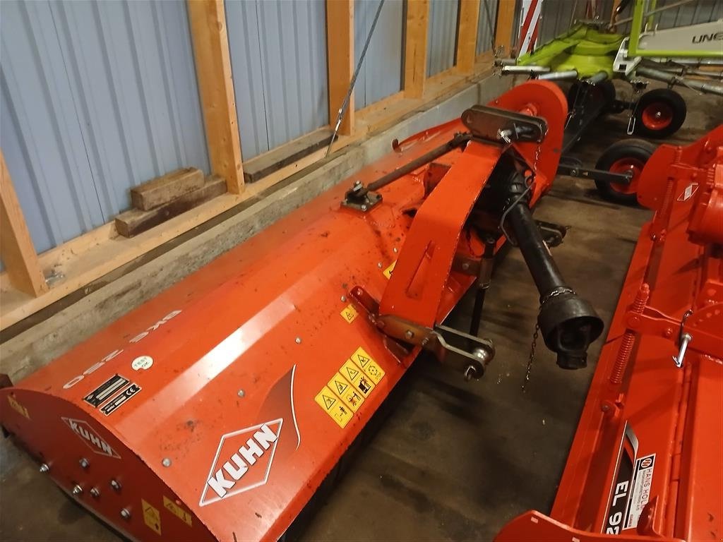 Schwader des Typs New Holland Proted 450 splitter. som ny!, Gebrauchtmaschine in Rødekro (Bild 9)