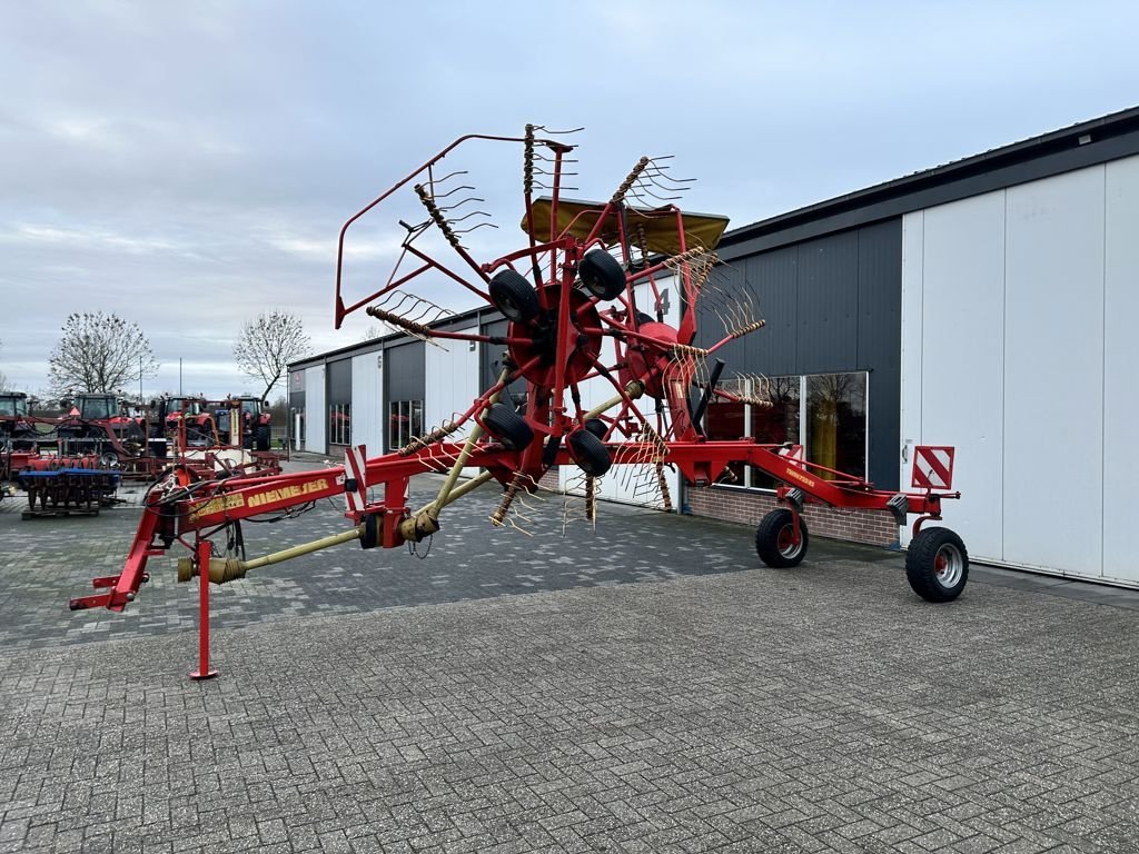 Schwader des Typs Niemeyer DRS 725 TWIN, Gebrauchtmaschine in MARIENHEEM (Bild 8)