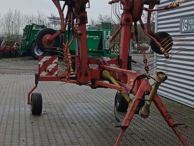 Schwader от тип Niemeyer RS 620 H. Niemeyer Söhne RS 620, Gebrauchtmaschine в Horsens (Снимка 1)