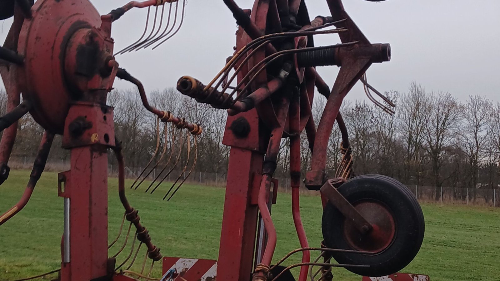 Schwader des Typs Niemeyer RS 620 H. Niemeyer Söhne RS 620, Gebrauchtmaschine in Horsens (Bild 3)