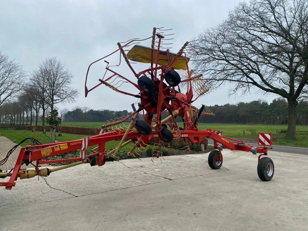 Schwader typu Niemeyer twin 725-es, Gebrauchtmaschine v Boekel (Obrázek 1)