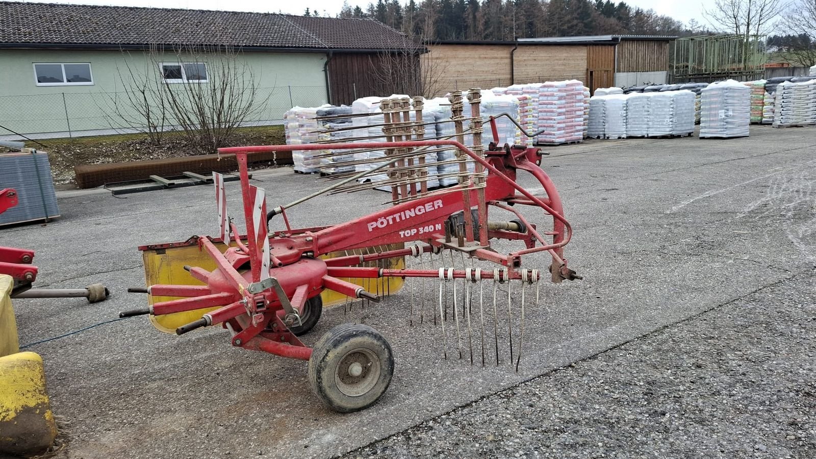 Schwader типа Pöttinger 340 N, Gebrauchtmaschine в Gundertshausen (Фотография 7)