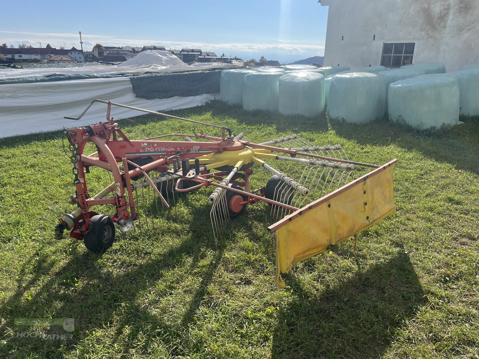 Schwader des Typs Pöttinger Euro Top 380 N, Gebrauchtmaschine in Kronstorf (Bild 3)