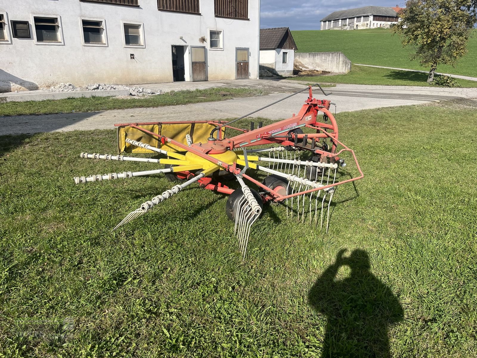 Schwader des Typs Pöttinger Euro Top 380 N, Gebrauchtmaschine in Kronstorf (Bild 5)