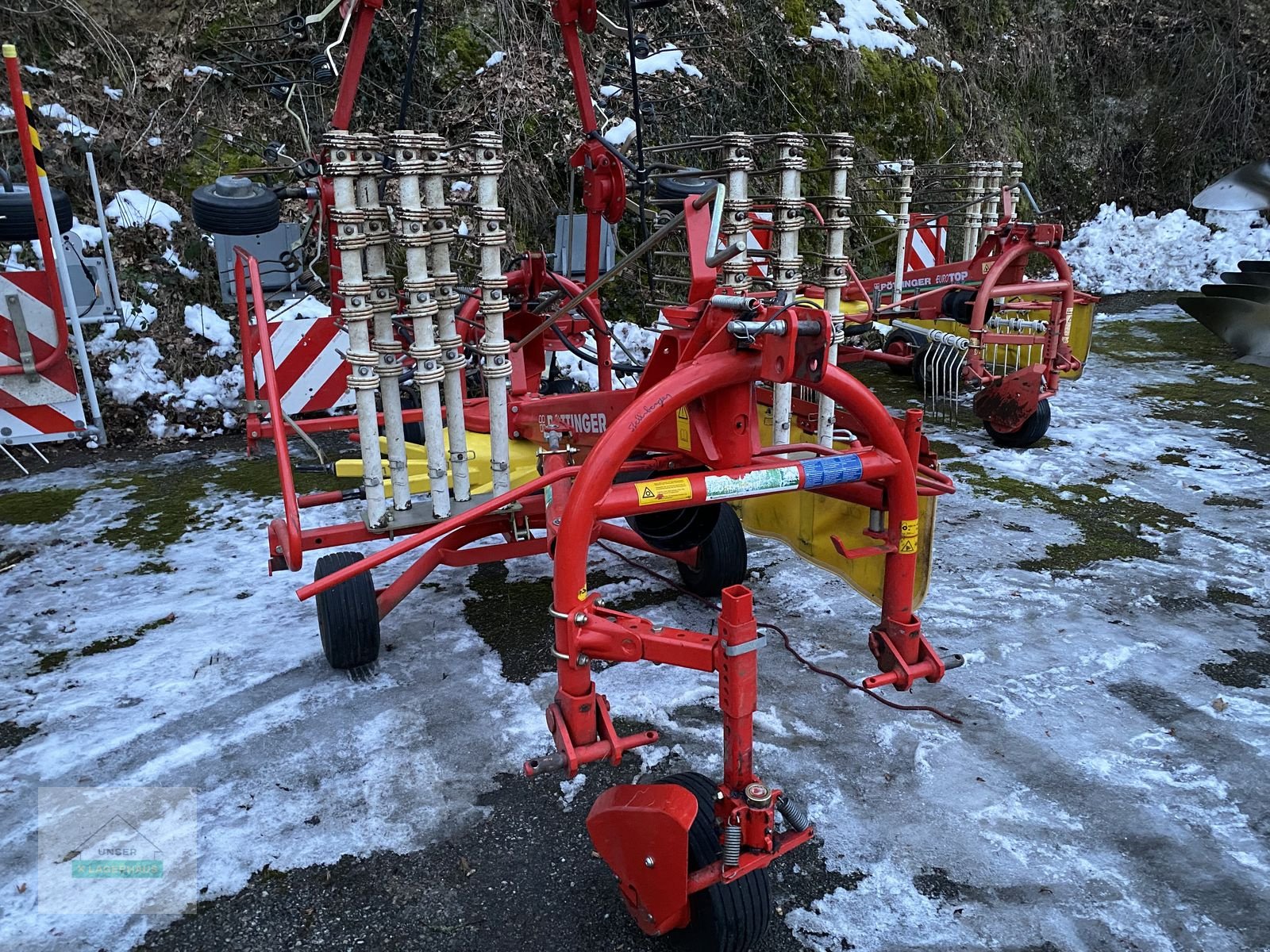 Schwader of the type Pöttinger Eurotop 340 N, Gebrauchtmaschine in Wartberg (Picture 2)