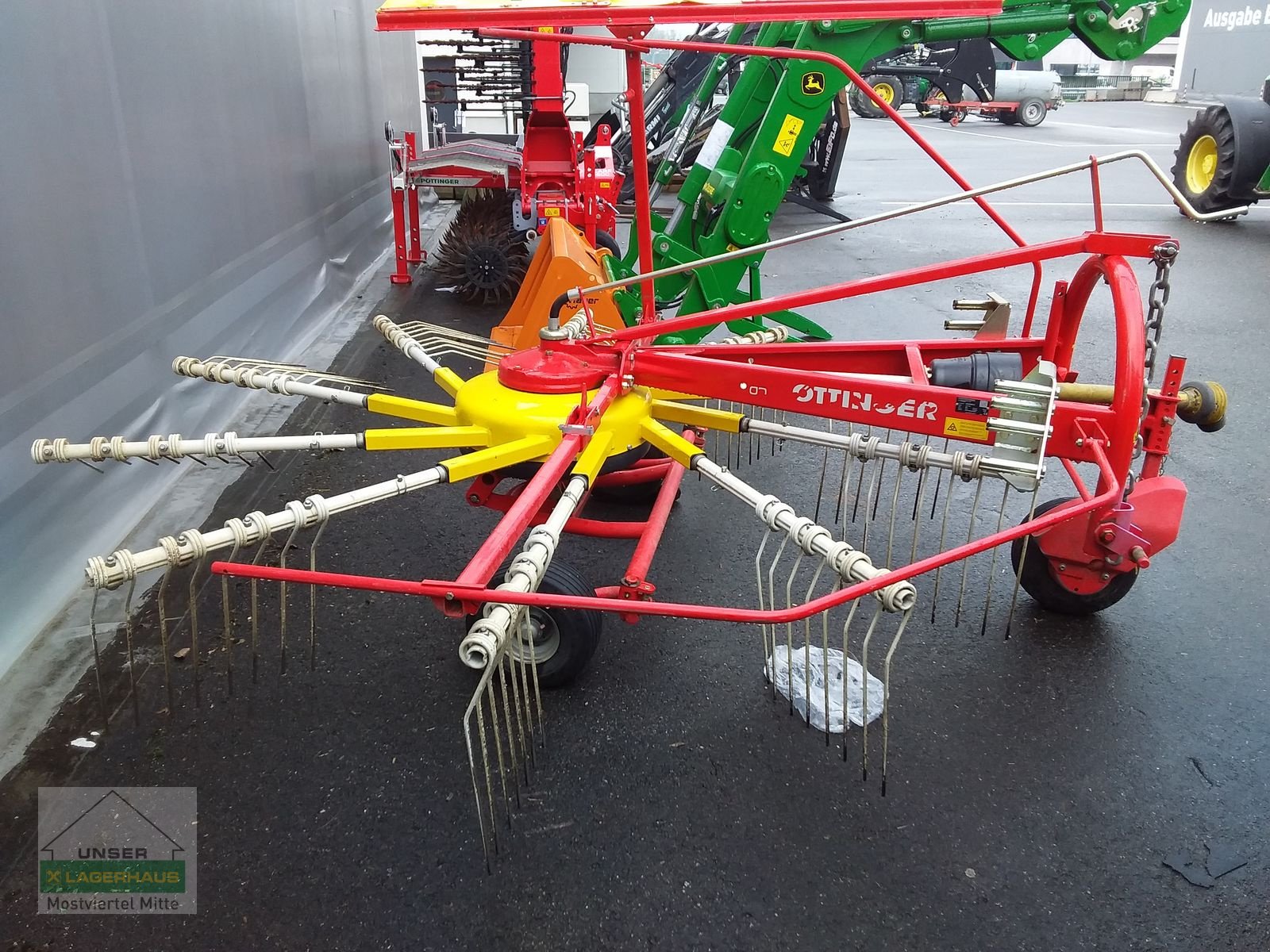Schwader des Typs Pöttinger Eurotop 340, Gebrauchtmaschine in Bergland (Bild 3)