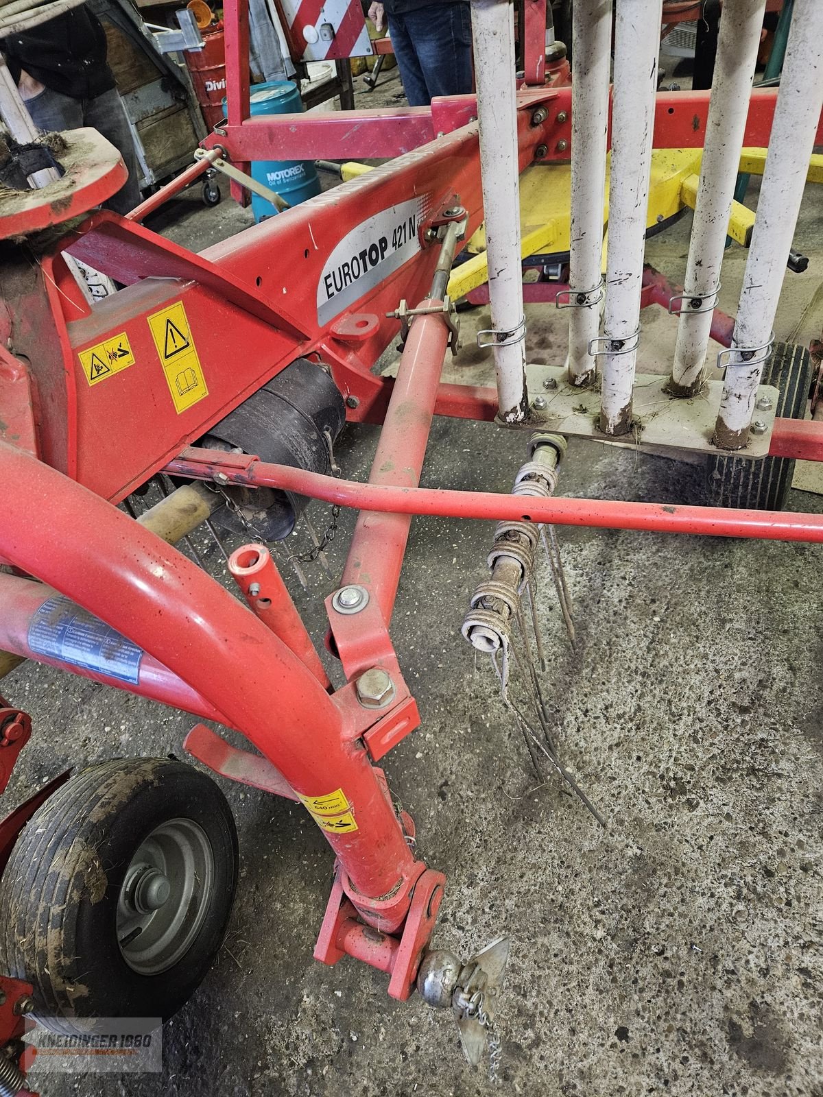 Schwader des Typs Pöttinger Eurotop 421 N, Gebrauchtmaschine in Altenfelden (Bild 3)