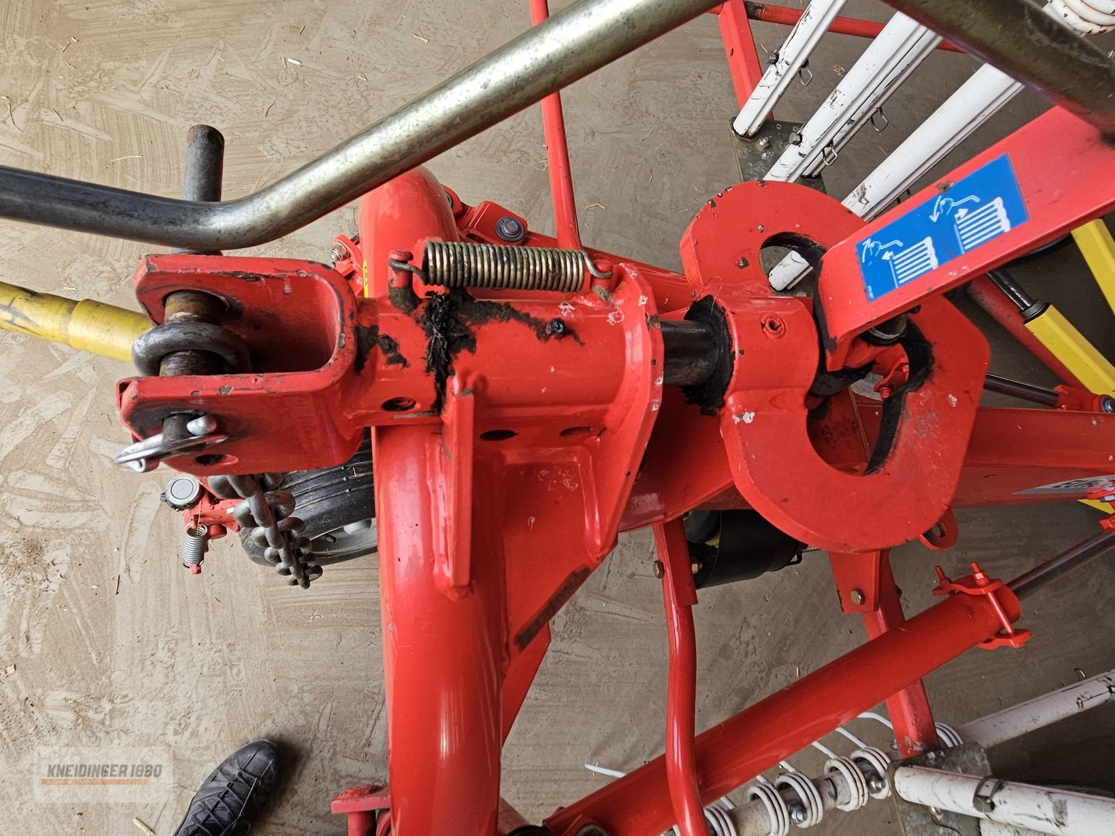 Schwader des Typs Pöttinger Eurotop 421 N, Gebrauchtmaschine in Altenfelden (Bild 2)