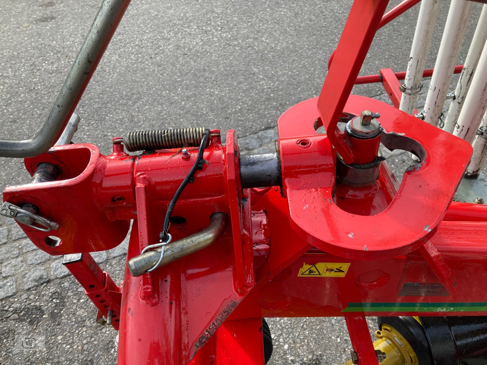 Schwader des Typs Pöttinger Eurotop 421 N, Gebrauchtmaschine in Zell an der Pram (Bild 10)